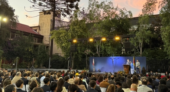 Generación 2025: 102 estudiantes culminan su etapa escolar y son enviados al mundo a servir